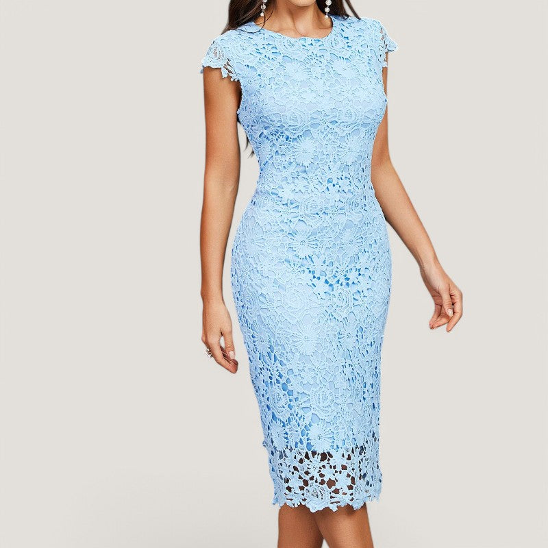 Dame ærmeløs let sommerkjole, boheme-design, blå stof, afslappet og elegant look til varme dage.