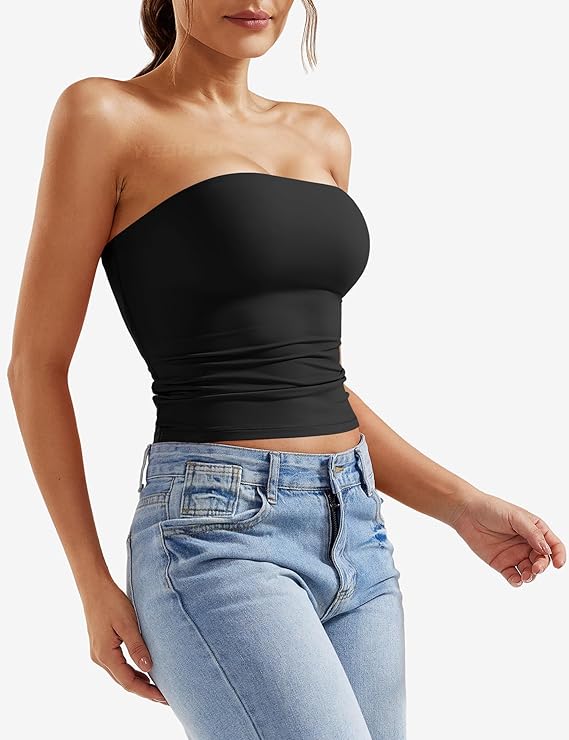 Model iført Dame Off-Shoulder Ærmeløs Fitted Top - Sort