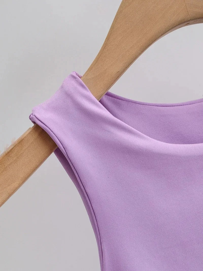 Dame tank top med O-hals, slim fit, i beige, glat stof, stilfuld og alsidig til garderoben.