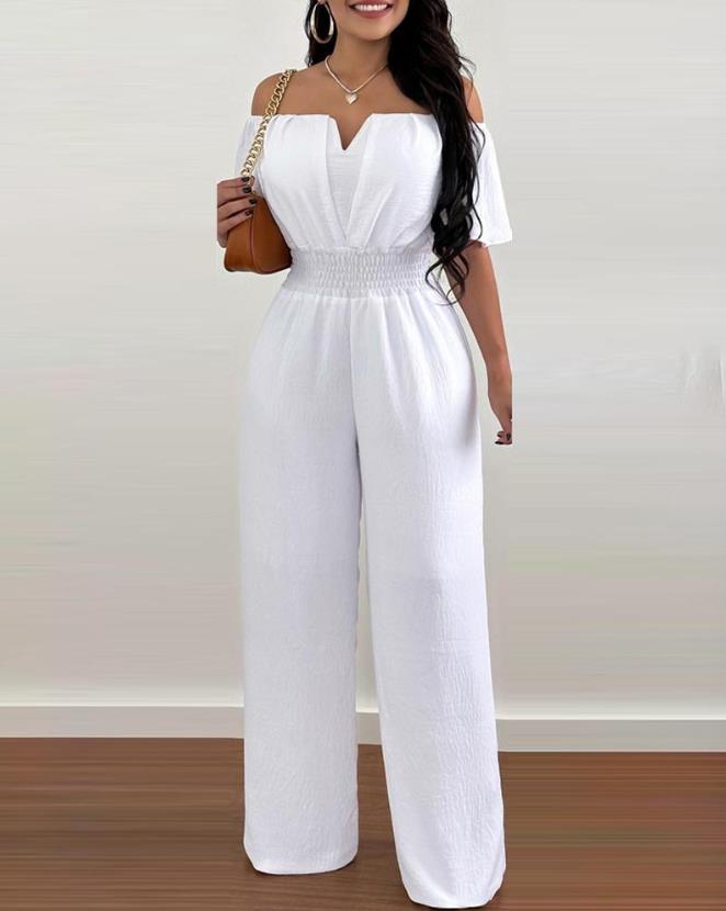 Dame sommer off-shoulder kjole med rynkede detaljer, elastisk talje