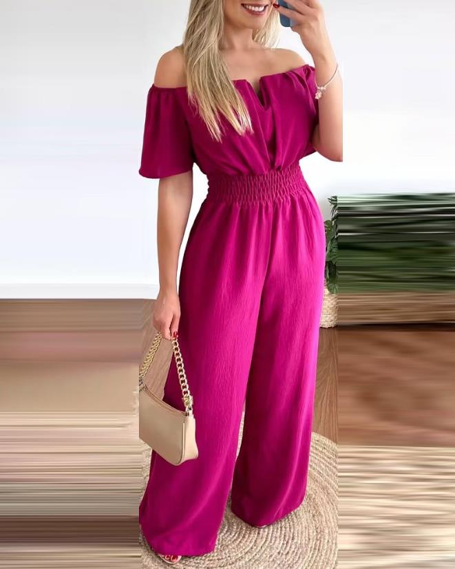 Dame sommer off-shoulder kjole med rynkede detaljer, elastisk talje