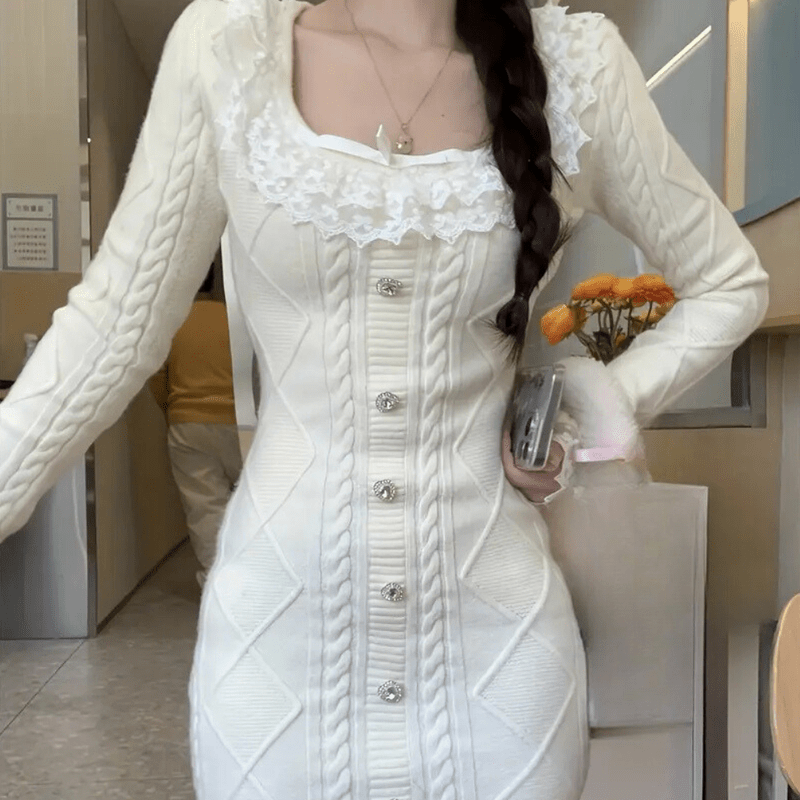 Dame sommerkjole - frontudsigt, blødt stof, kropsnær pasform, enkel og elegant stil, sommermode.