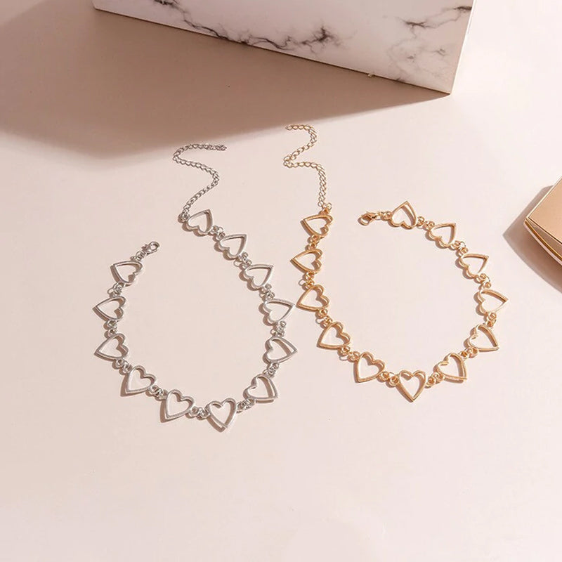 Dame koreansk hjertehalskæde, punk-inspireret hjertechoker, fås i sølv og guld.