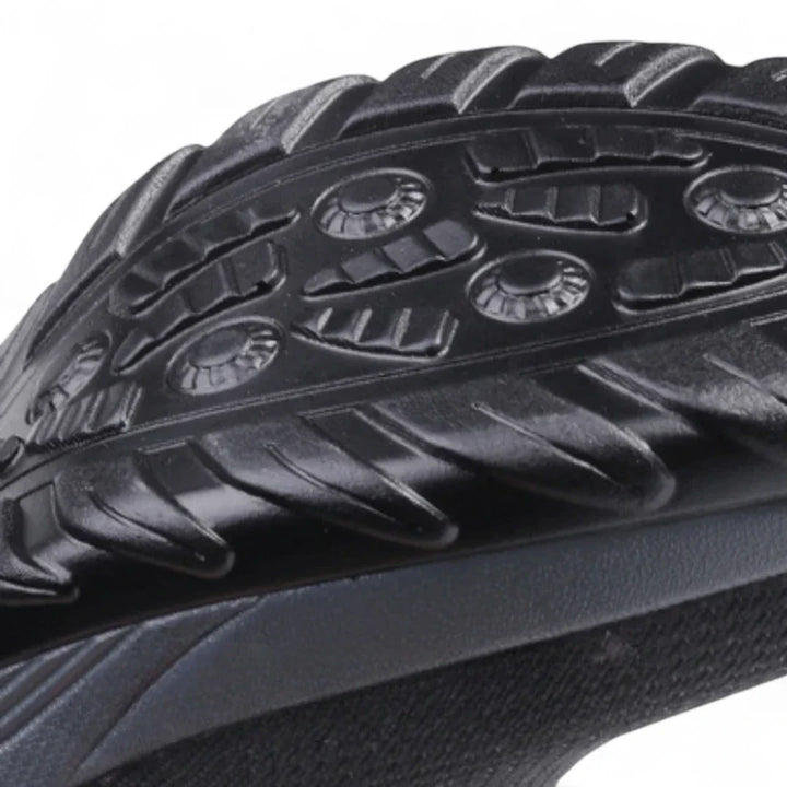Damehøjde-øgende sneakers, slidstærkt stof, gummisål, moderne stil, grå, tilpasningsdygtig og ergonomisk.