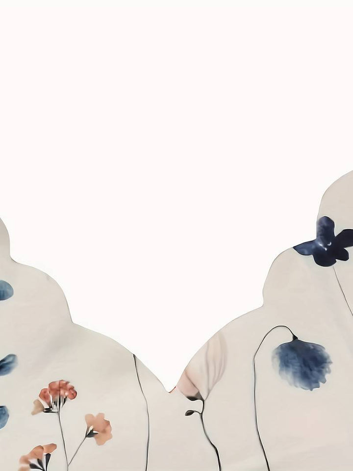 Dameblomstret bluse til foråret, løs pasform, delikat blomstermønster, blød og behagelig.