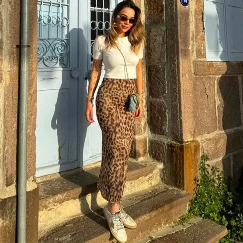 Dame leopardprint lang satin nederdel, høj talje, blødt materiale, elegant silhuet, trendy look