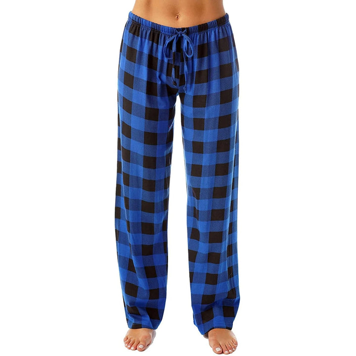 Dame vidt benede ternede pyjamasbukser, klassisk ternet mønster, blødt materiale, komfort og stil til vinteraftener.