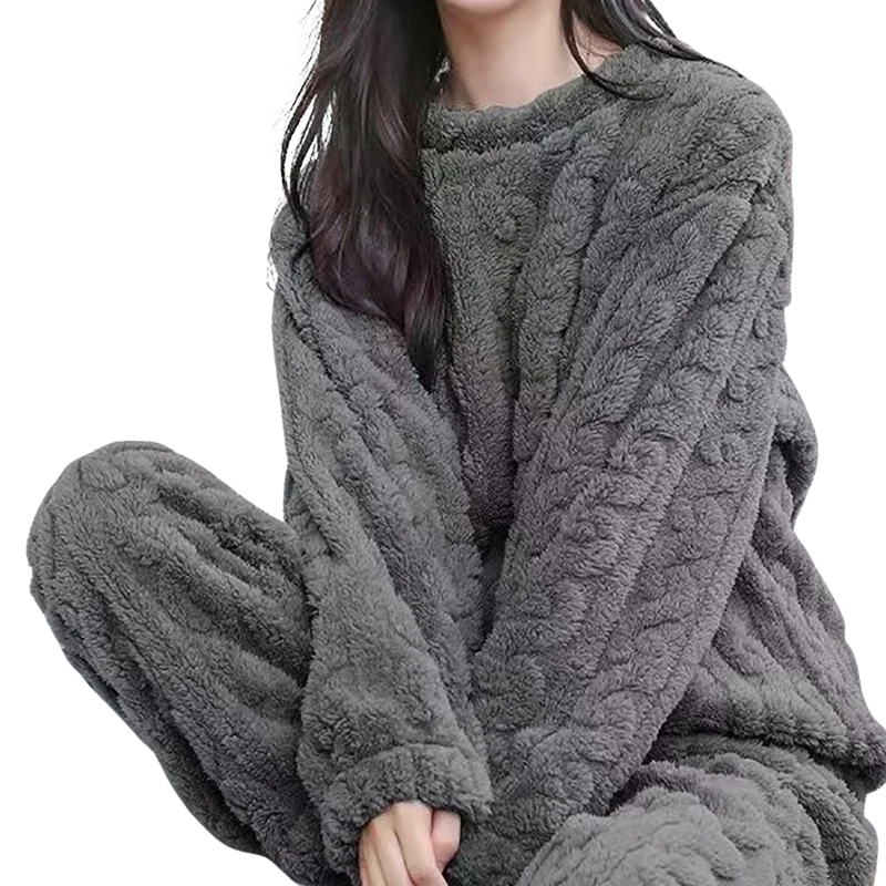 Dame Varm Fleece Pyjamasæt - Komfortabel og stilfuld til hjemmebrug.