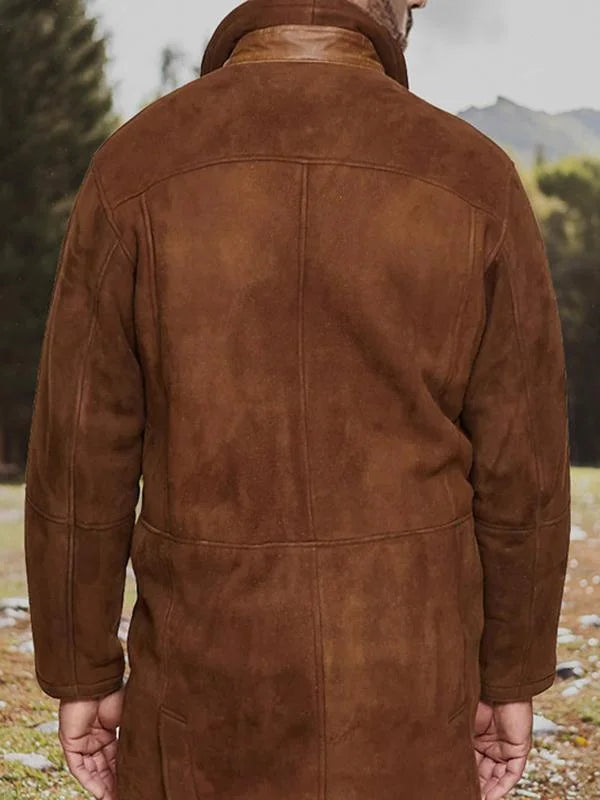 Dame 3/4 lang jakke i merinould, elegant design; brune nuancer, blødt for og vandtæt materiale.