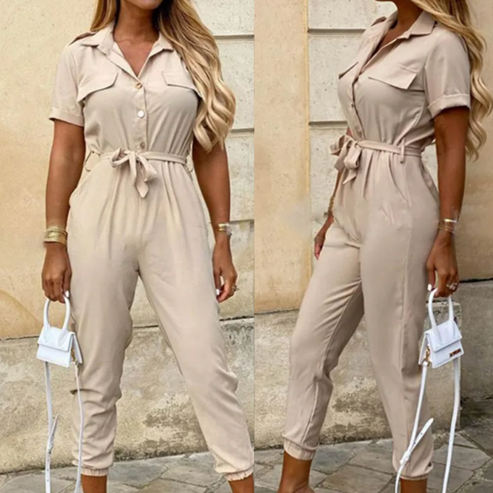 Dame multifarvet, elegant jumpsuit forfra, flatterende snit, velegnet til fester; høj komfort og mode
