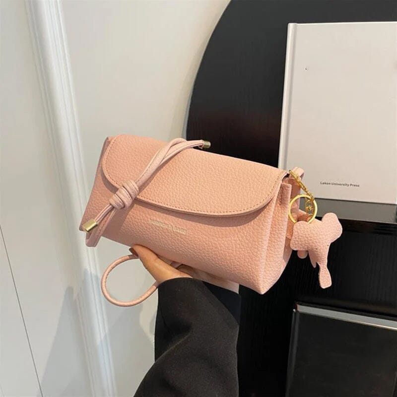 Naisten muoti crossbody laukku, khaki PU-nahka, norsuriipus koriste, tyylikäs ja käytännöllinen päivän asuste.