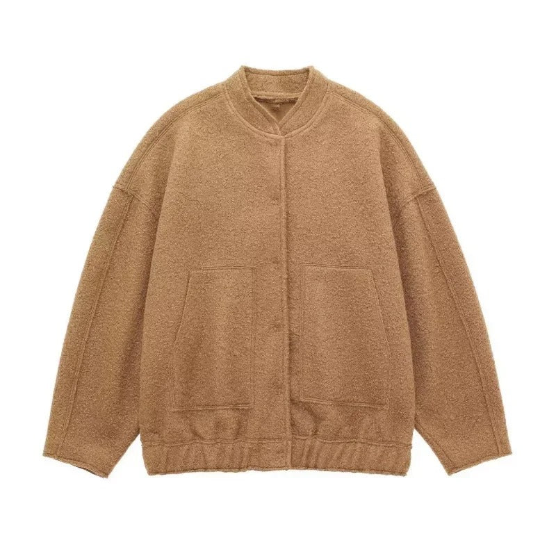 Dame oversized tweed bomberjakke, blødt tweed, skjulte knapper, afslappet pasform, praktiske lommer, stilfuld lag-på-lag beklædning