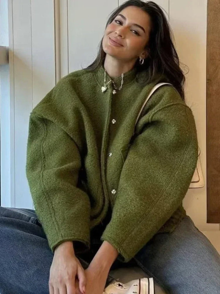 Dame oversized tweed bomberjakke, blødt tweed, skjulte knapper, afslappet pasform, praktiske lommer, stilfuld lag-på-lag beklædning