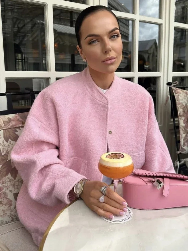 Dame oversized tweed bomberjakke, blødt tweed, skjulte knapper, afslappet pasform, praktiske lommer, stilfuld lag-på-lag beklædning
