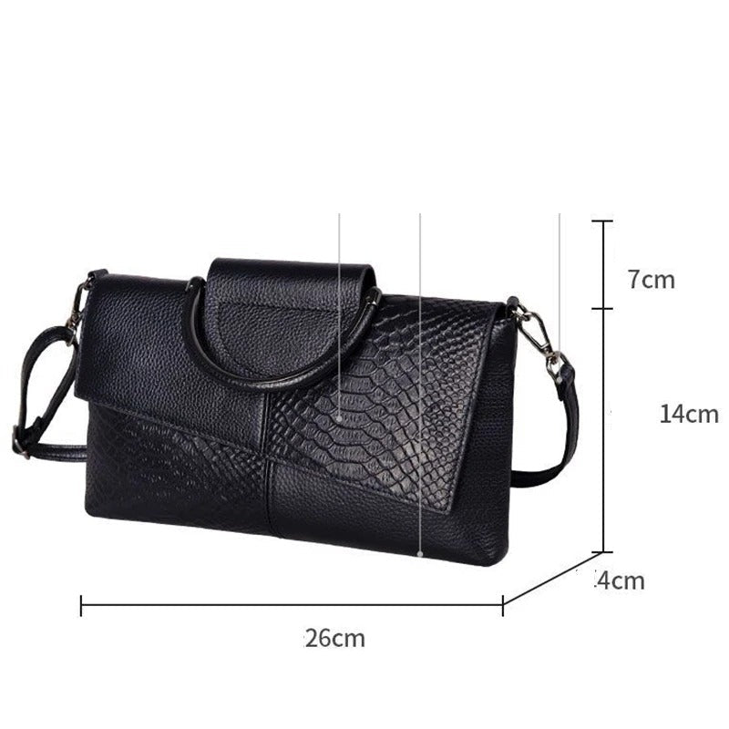Dame crossbody håndtaske, minimalistisk design, pudderblød tone, krydset skulderrem
