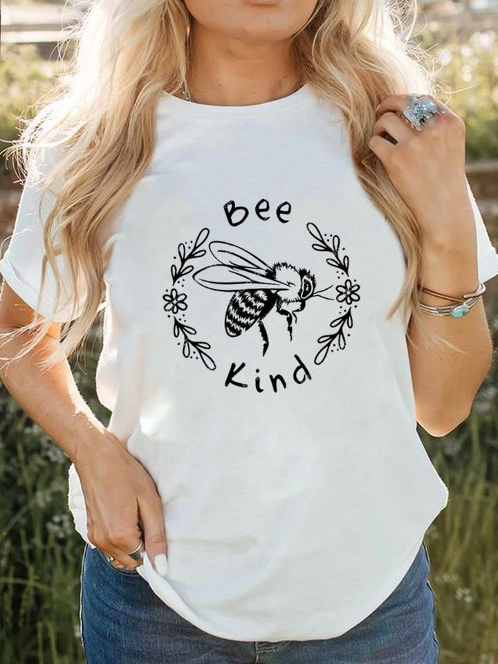 Dame kortærmet t-shirt med print, behageligt og stilfuldt tøj til hverdagen.