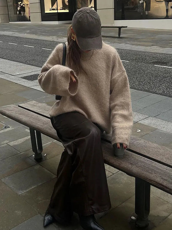 Dame striktrøje, neutral khaki; moderne design, let materiale; perfekt til hverdagsbrug.