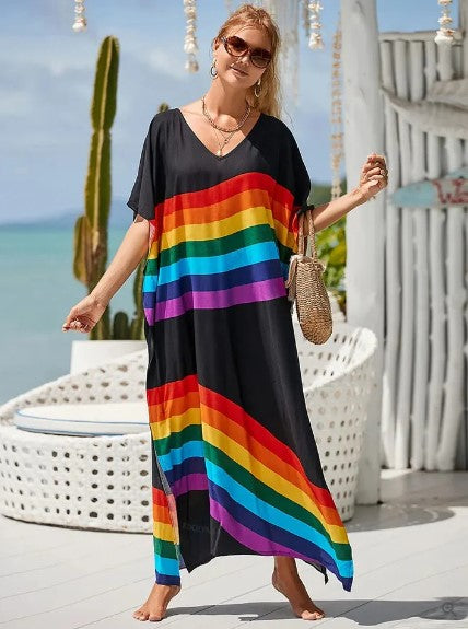 Dame lang boho kjole med regnbueprint, farverig og stilfuld, lang kant, perfekt til hverdag og fest.