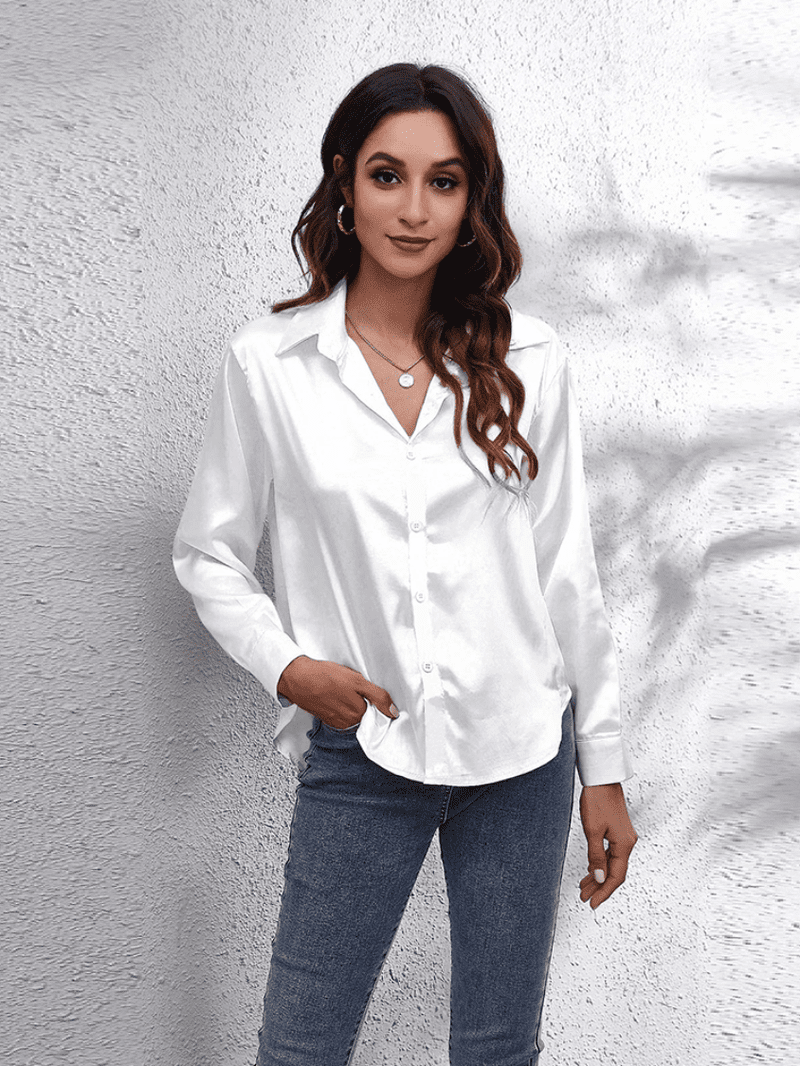 Dame langærmet bluse i satinlook, fås i flere farver, til et luksuriøst og elegant look.