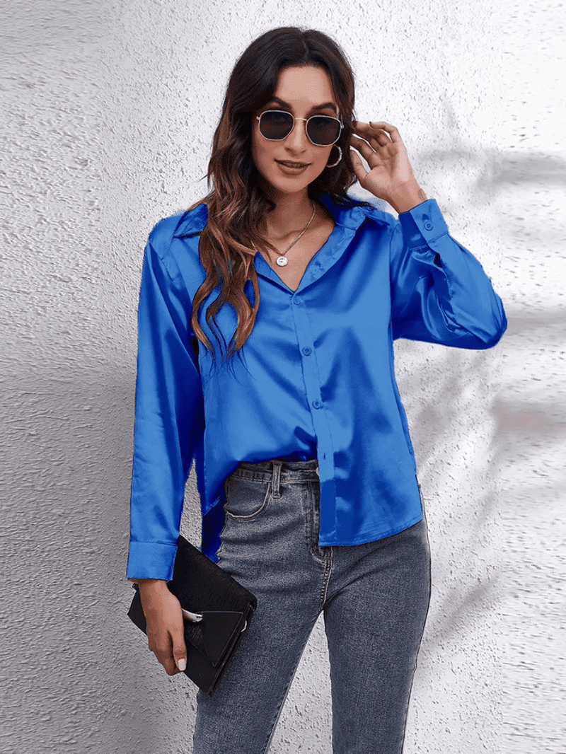 Dame langærmet bluse i satinlook, fås i flere farver, til et luksuriøst og elegant look.