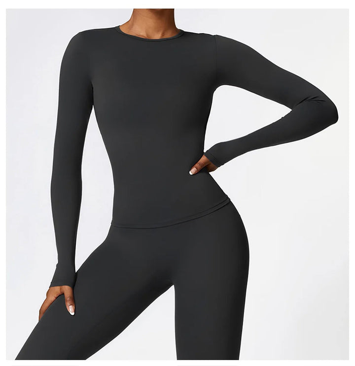 Dame langærmet Dry Fit yoga t-shirt, grå, fugttransporterende stof, åndbar og fleksibel for bevægelse.