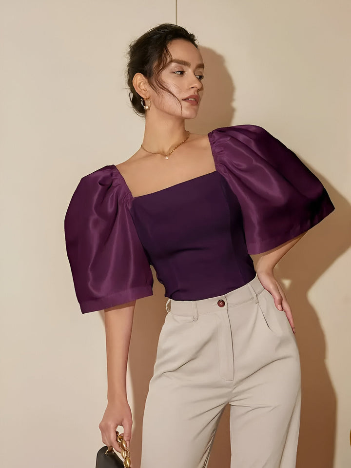 Dame bomuldsbluse med firkantet halsudskæring, moderne pasform, blødt stof, fuchsia farve, elegant til hverdagsbrug