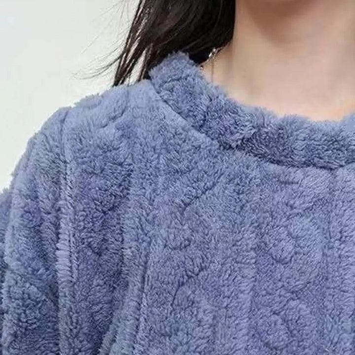 Dame pyjamasæt, blød skjorte og bukser, lyserød, afslappet pasform, behageligt nattøj, hyggeligt derhjemme