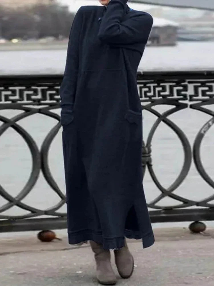 Dame afslappet maxikjole, blødt stof, lommer, flydende silhuet, multifarvet; elegant kjole til afslappet og festlig påklædning.