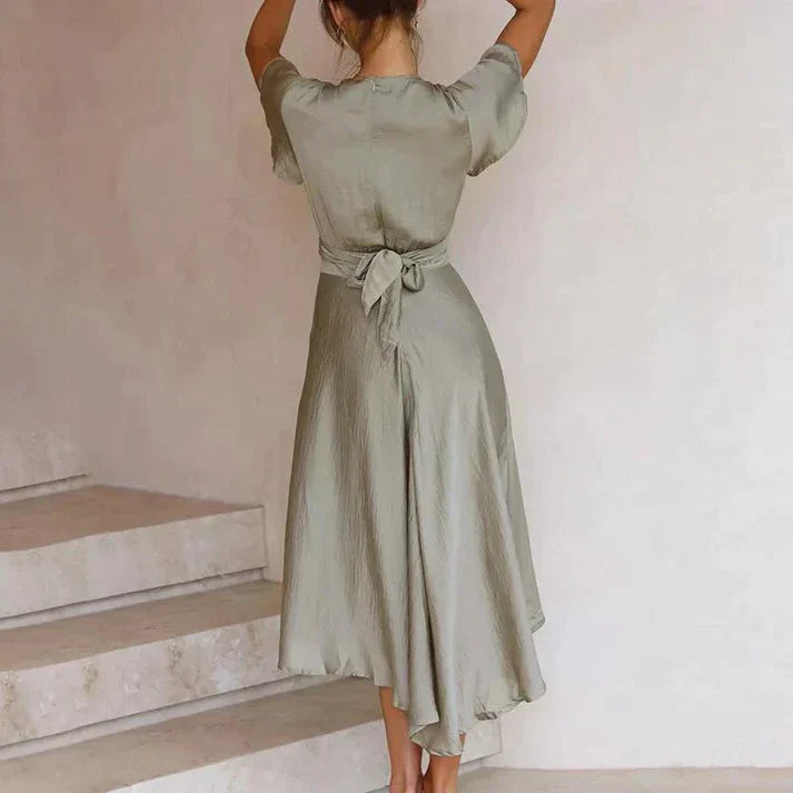 Dame retro festkjole i vintage stil