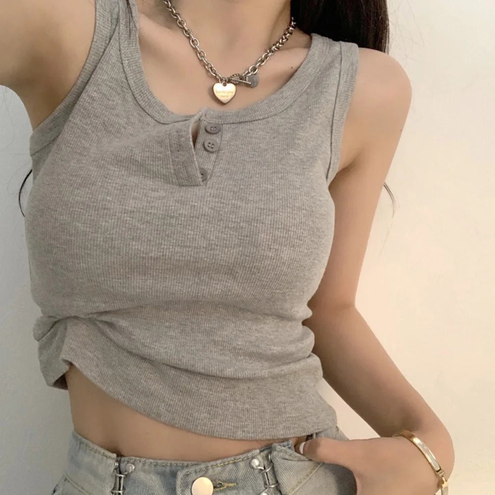Dame Ribbed Knap Tanktop i Grå, Sort og Hvid med knapper foran og ribbed tekstur