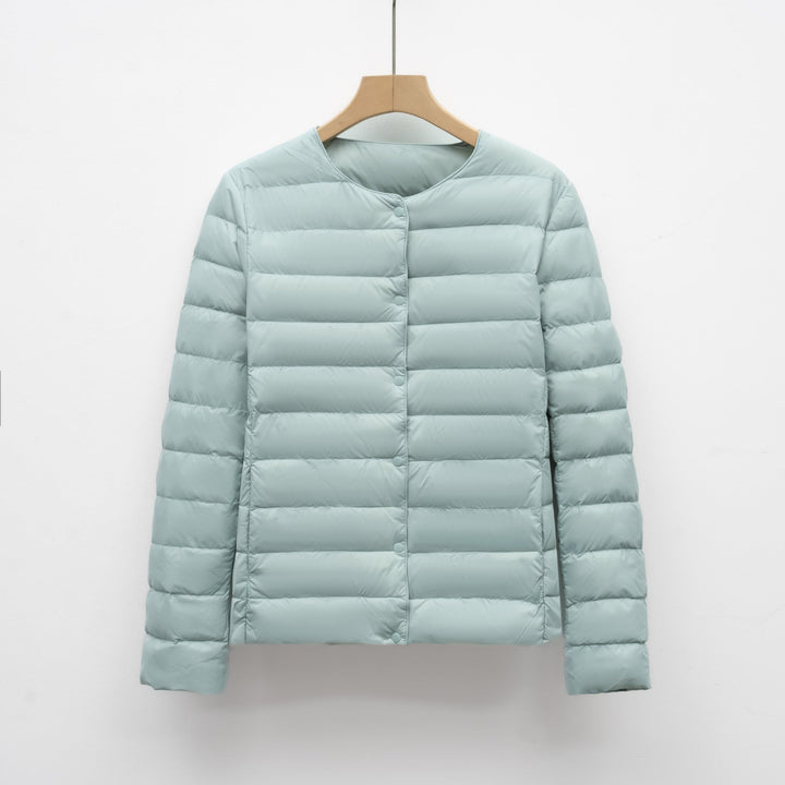 Dame slim fit kravefri vinterjakke, dunfyld, knaplukning, beige grå sort rød, efterår vinter stilfuld.