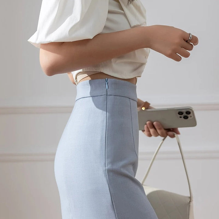 Dame slim fit havfrue nederdel høj talje, mellemlang, sort, flatterende silhuet, elegant og feminin stil