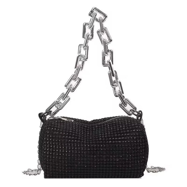 Dame-håndtaske med rhinsten, metallisk kæderem, kompakt og elegant, skinnende taske til aftenbrug.