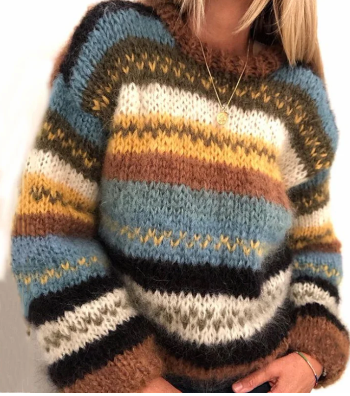 Detaljer på dame sweater trendy, viser tekstur og pasform