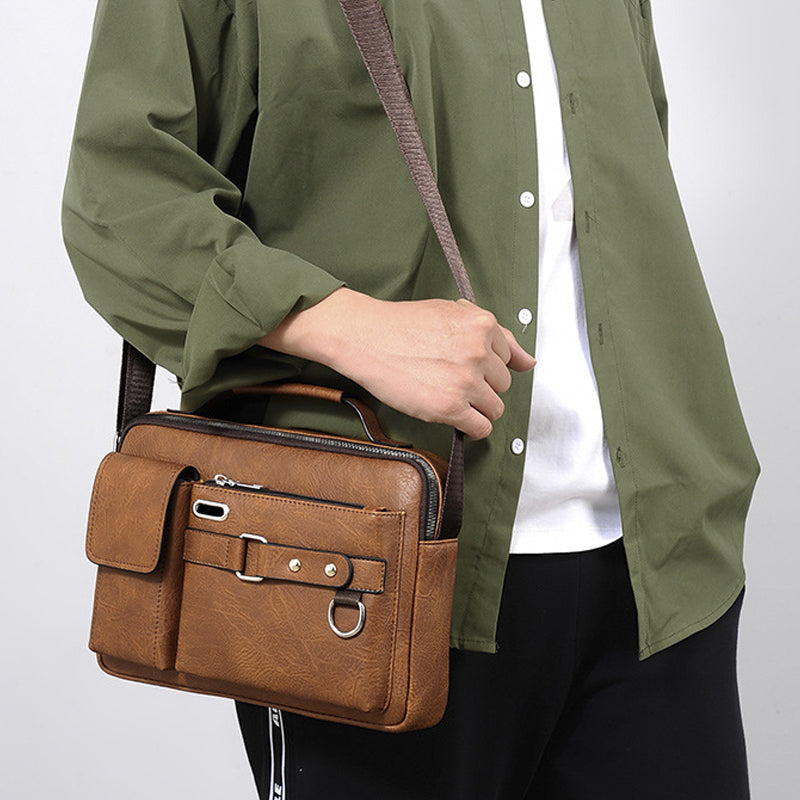 Dame elegant skuldertaske i PU-læder, med flere rum, i sort eller brun, justerbar rem, moderne design.