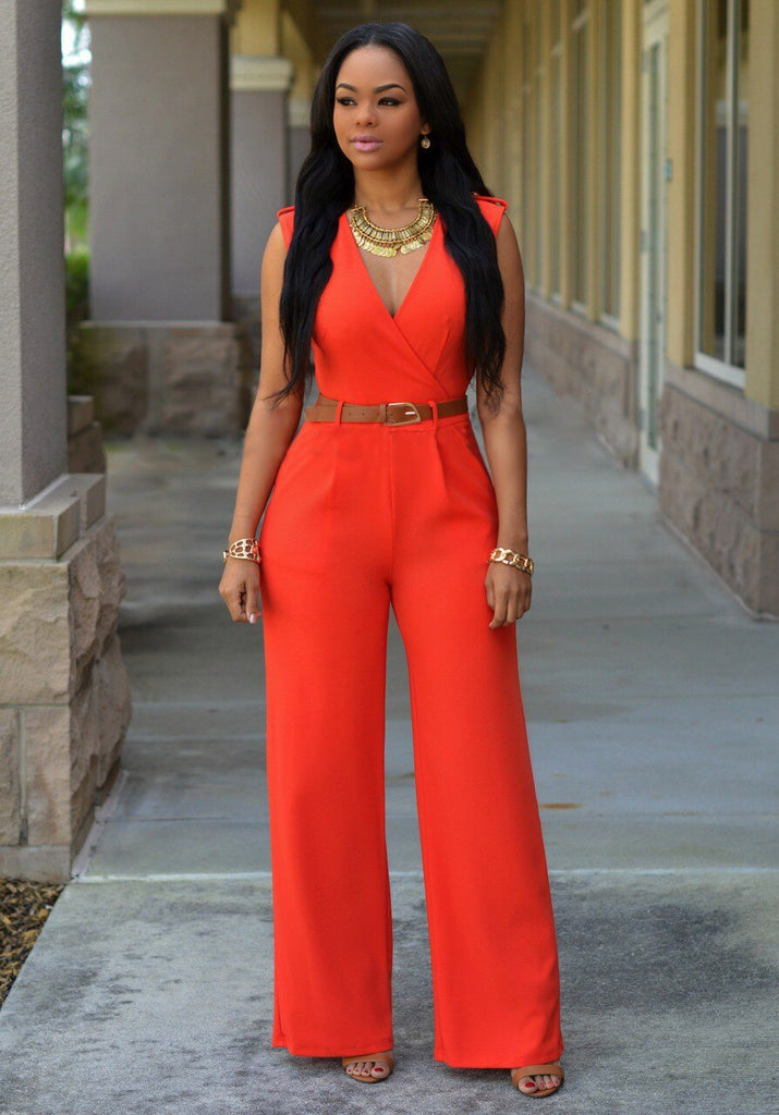 Dame elegant jumpsuit forfra, elegant snit, behageligt stof, klassisk farve, moderne design