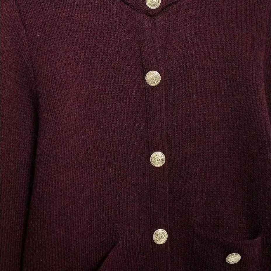 Damecardigan med gyldne knapper, blød strik, perfekt til forskellige outfits