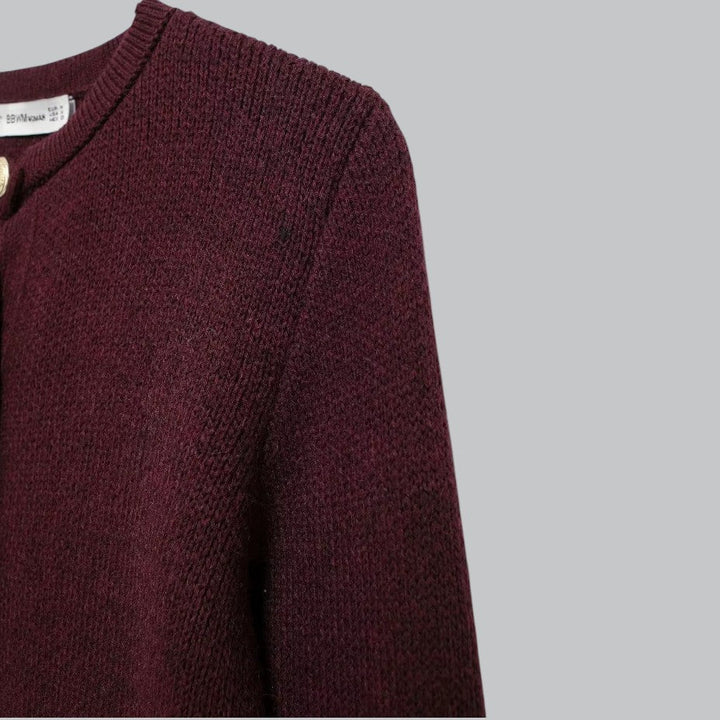 Damecardigan med gyldne knapper, blød strik, perfekt til forskellige outfits