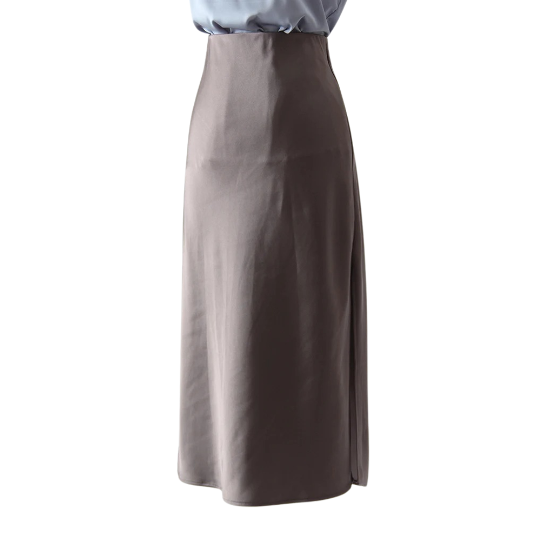 Dame grøn A-line satin silkernederdel, skinnende finish, elegant og komfortabel, sidelunger, alsidig brug.