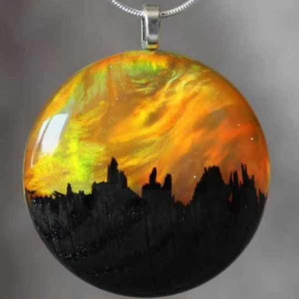 Dame grøn og gul ædelsten glas halskæde, funklende vedhæng, elegant 38mm diameter, nordlys stil.
