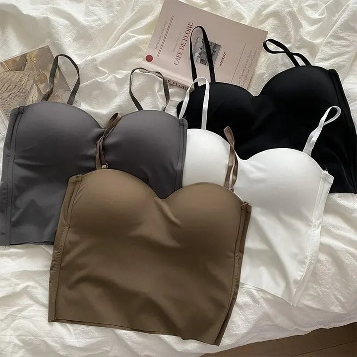 Dame enfarvet skåret camisole, hvid, bred halsudskæring, behageligt elastisk stof.