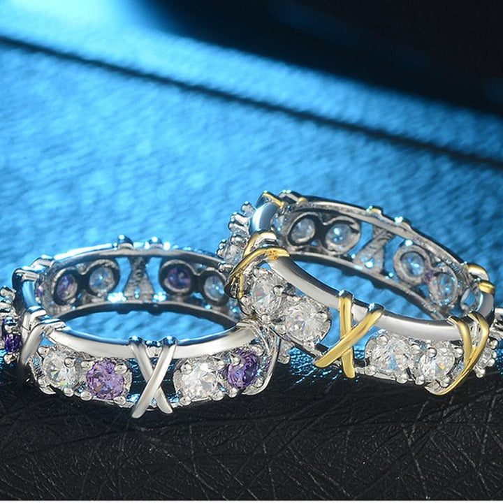 Dame zirkonia evighedsring rosaguld, sølv, guld. Strålende kubiske zirkonia sten og luksuriøst design. Evighedsring.