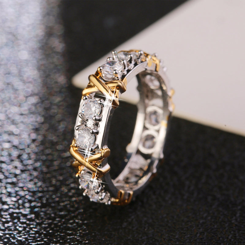Dame zirkonia evighedsring rosaguld, sølv, guld. Strålende kubiske zirkonia sten og luksuriøst design. Evighedsring.