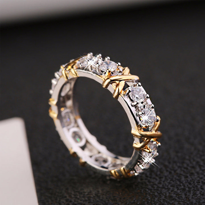 Dame zirkonia evighedsring rosaguld, sølv, guld. Strålende kubiske zirkonia sten og luksuriøst design. Evighedsring.