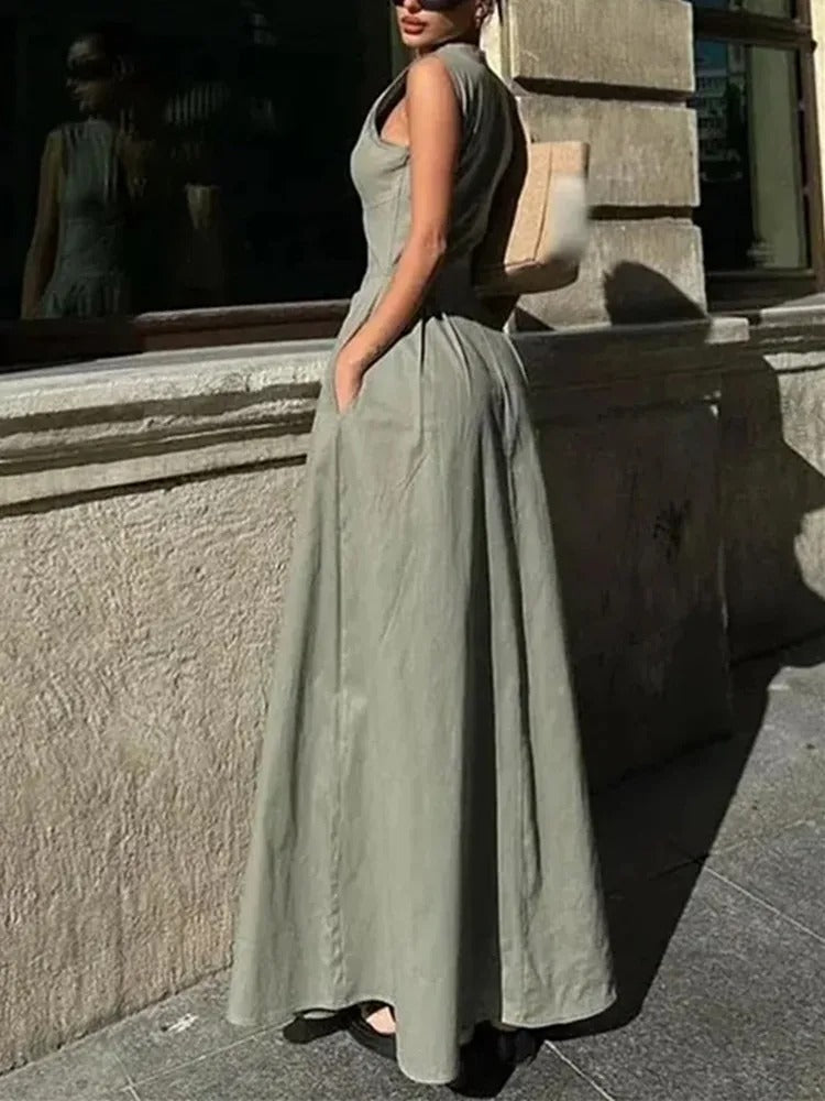 Dame plisseret bodycon midi kjole med lynlås, kropsnær, midi-længde, feminin nuance, stilfuld lynlås foran