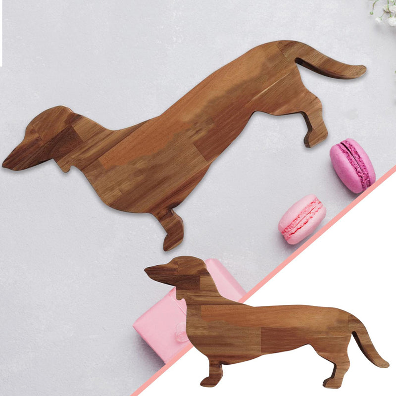 Dekorativ Træ Bassethund Snacktallerken, hundiformet, fyrretræ, stilfuldt design, perfekt til oste og vin aftener.