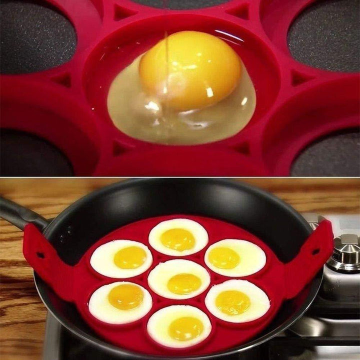 Rød non-stick silikone pandekageform, fleksibel og nem at rengøre, perfekt til at forme pandekager.