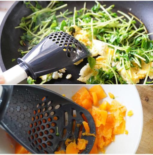 Halvcirkelformet multipurpose ske til køkkenet, rød og grå farve, velegnet til rivning og mosede ingredienser.
