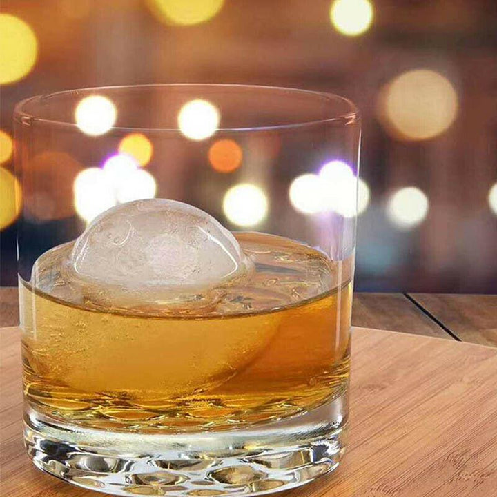 Rund silikoneisform, der laver store, 5,5 cm holdbare isbolde til cocktails og drikkeafkøling.