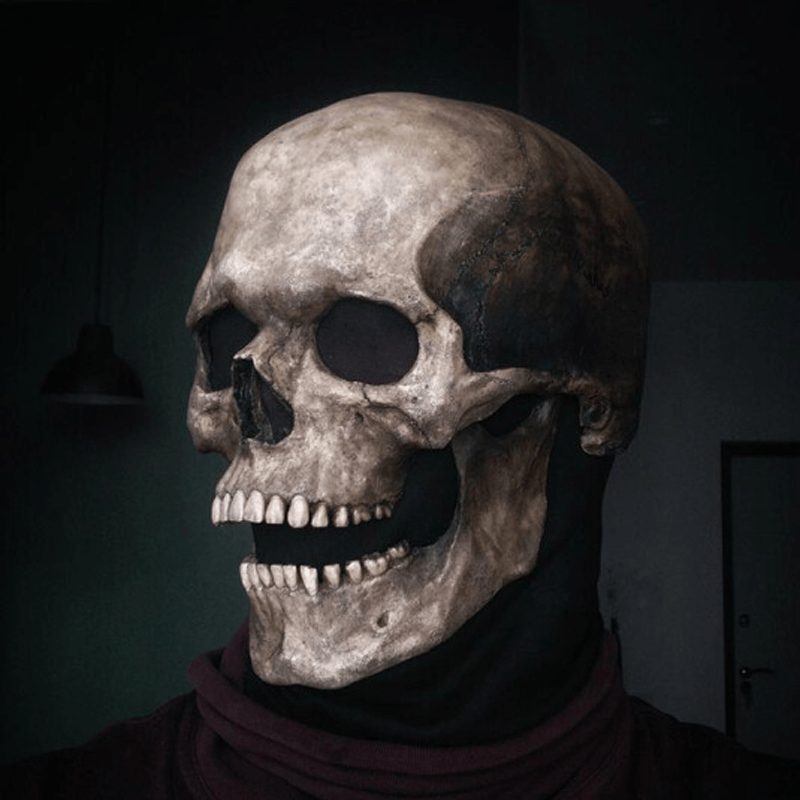 Realistisk unisex hjelm til Halloween, detaljeret design, lavet af kvalitetsmaterialer